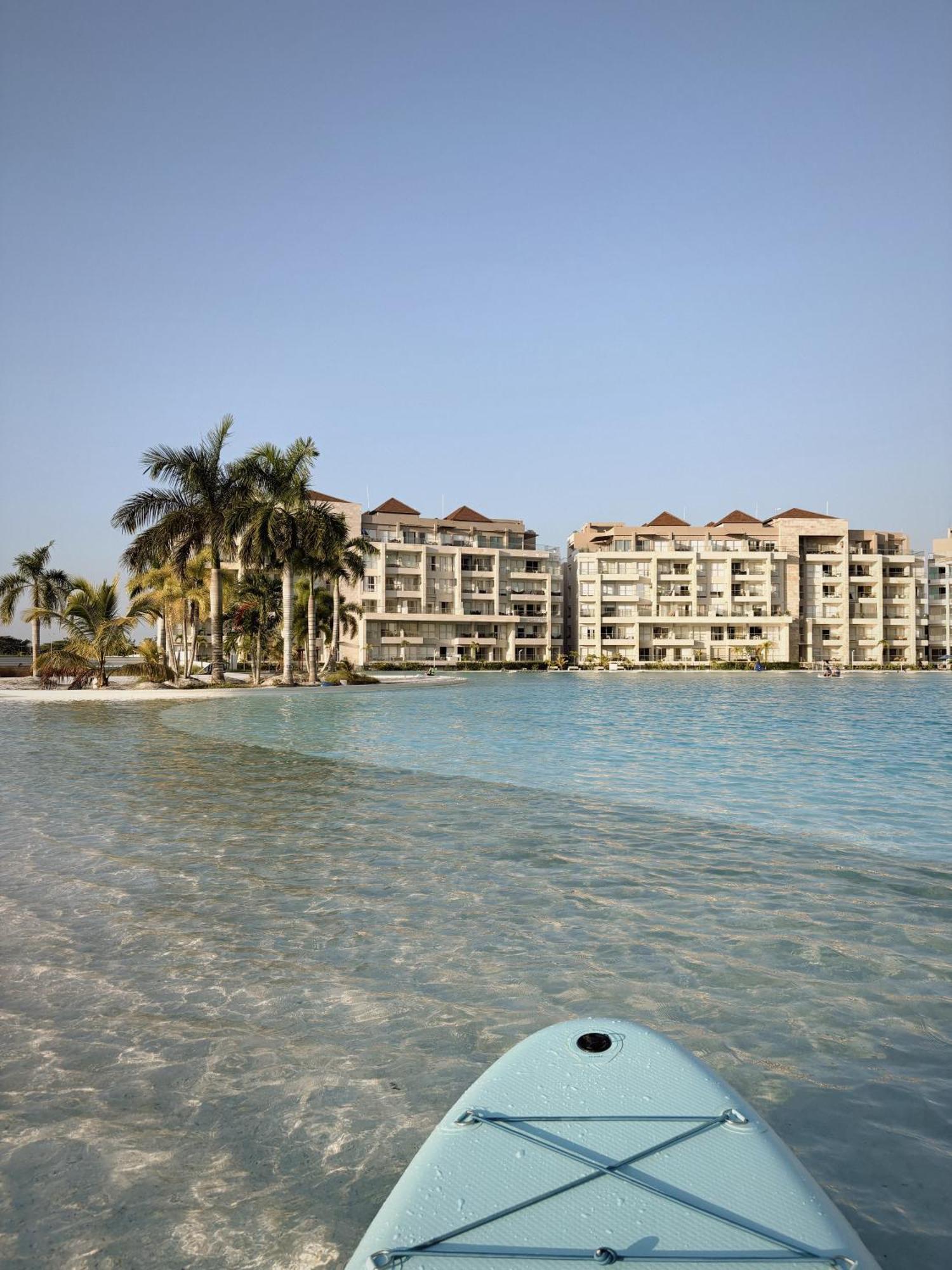 Baia Kristal Cartagena